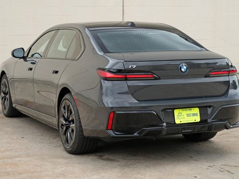Used 2024 BMW i7 eDrive50 w/ M Sport Package RWD image 66