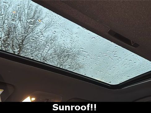 Used 2022 INFINITI QX55 Essential w/ Proassist Package image 3