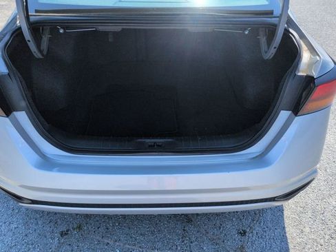 Used 2022 Nissan Altima 2.5 S FWD image 28