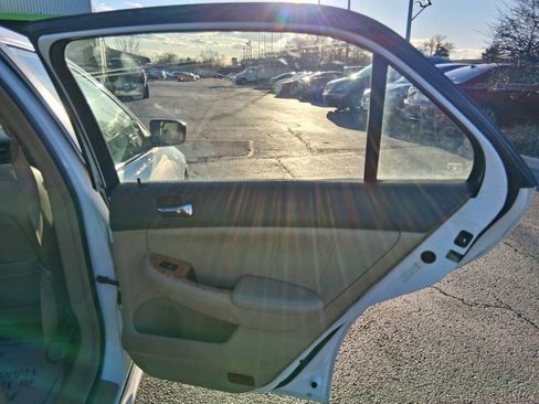 Used 2003 Honda Accord EX image 10