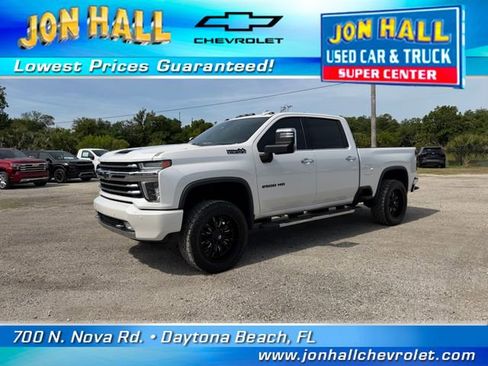 Used 2021 Chevrolet Silverado 2500 High Country w/ Z71 Off-Road Package AWD/4WD image 2
