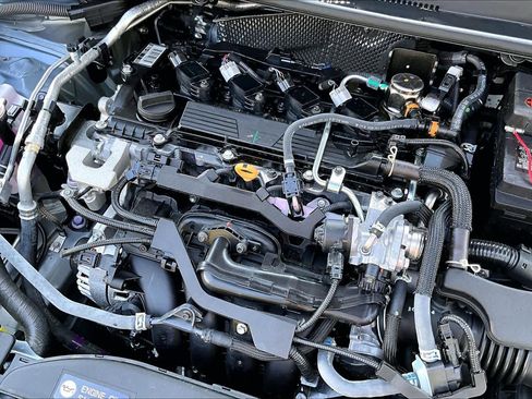 Certified 2025 Toyota Corolla LE image 31