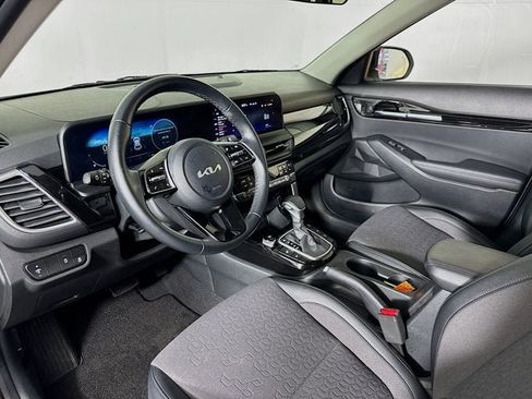 Certified 2024 Kia Seltos S AWD/4WD image 9