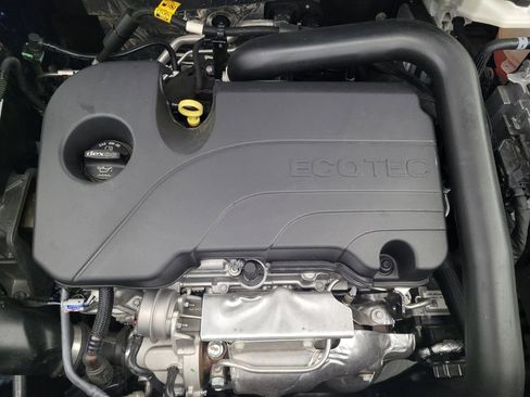 Used 2023 GMC Terrain SLT w/ Tech Package image 30