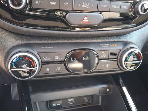 New 2025 Kia Soul S image 13