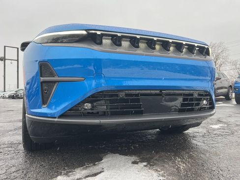 Used 2025 Jeep Wagoneer S Limited image 9