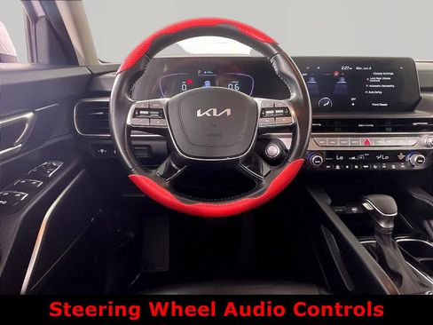 Used 2024 Kia Telluride LX FWD image 8