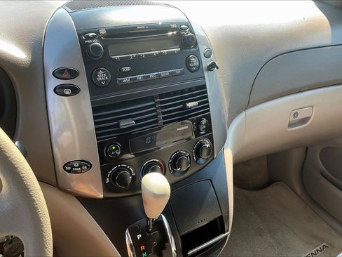 Used 2008 Toyota Sienna LE FWD image 15
