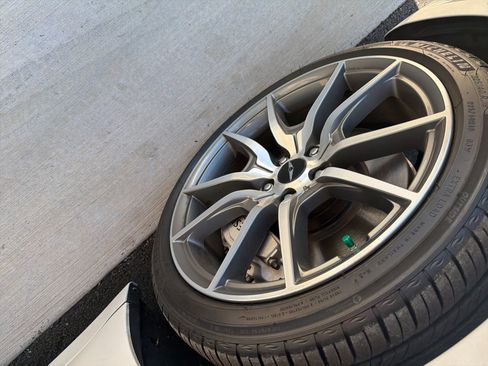 Used 2024 Genesis G70 2.5T image 11