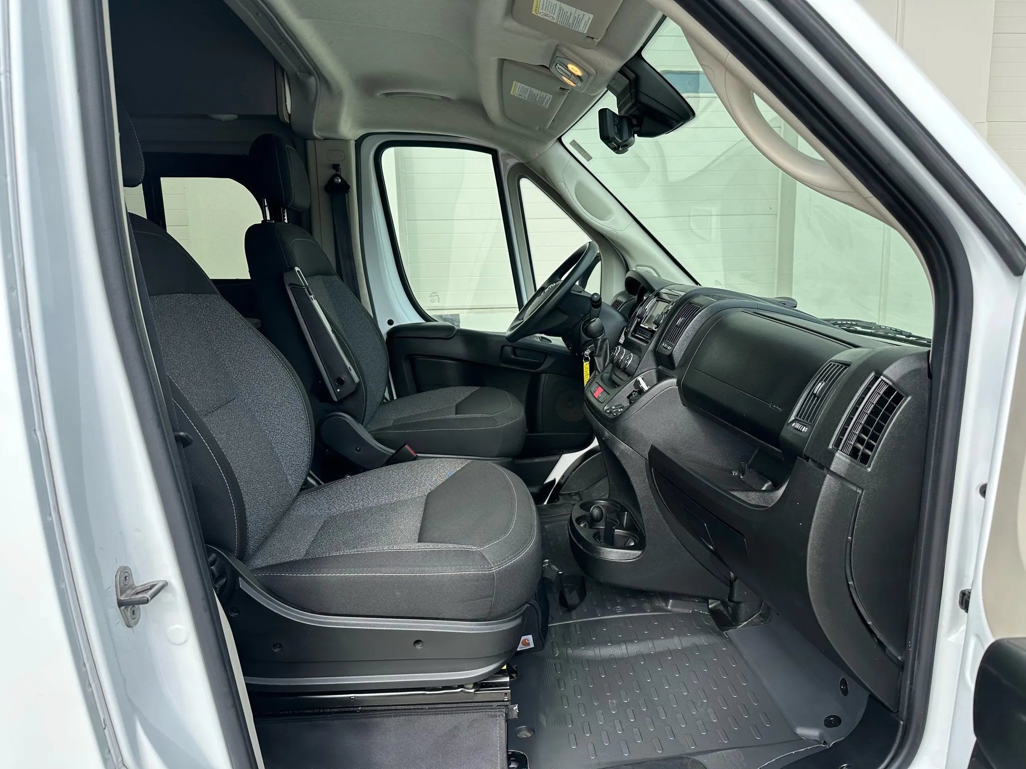 Used 2021 RAM ProMaster 2500 FWD image 14