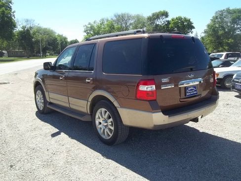 Used 2011 Ford Expedition XLT w/ 201A Rapid Spec Order Code AWD/4WD image 5