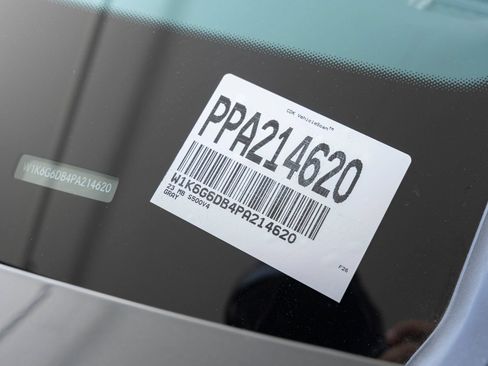 Used 2023 Mercedes-Benz S 500 4MATIC image 30