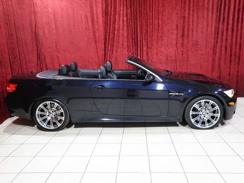 Used 2010 BMW M3 Convertible image 9