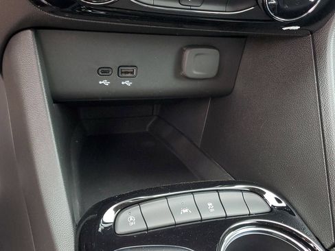 New 2026 Buick Encore GX Sport Touring FWD image 23