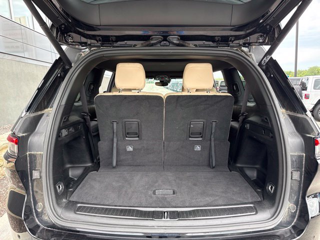 Used 2023 Jeep Grand Cherokee L Limited AWD/4WD image 5