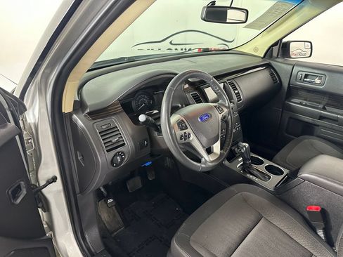 Used 2019 Ford Flex SEL AWD/4WD image 17