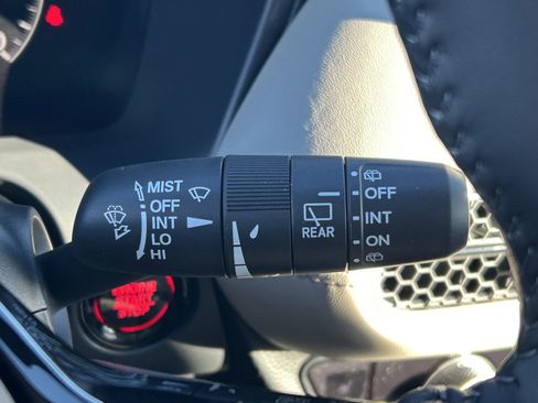 New 2026 Honda HR-V EX-L image 19