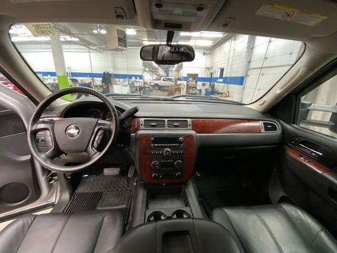 Used 2011 Chevrolet Silverado 2500 LTZ w/ Snow Plow Prep Package image 25