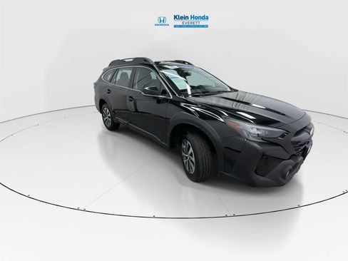 Used 2023 Subaru Outback image 4