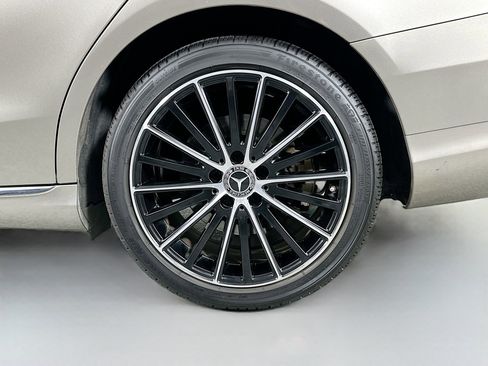 Used 2020 Mercedes-Benz C 300 Sedan image 28