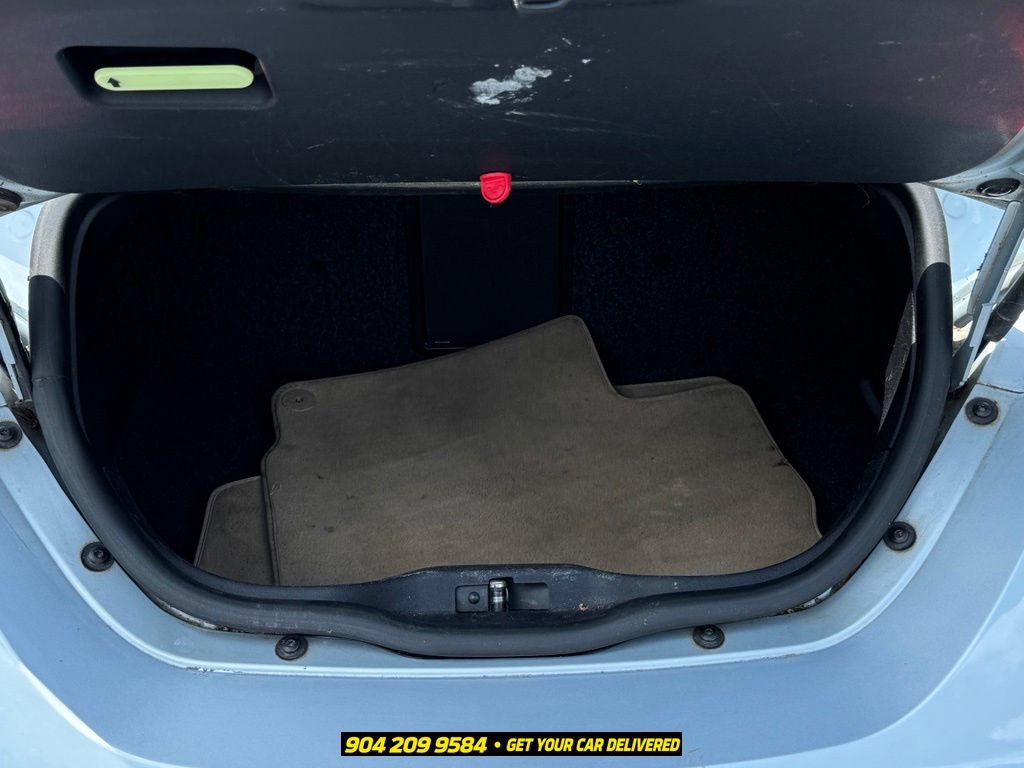 Used 2010 Volkswagen Beetle Convertible FWD image 33
