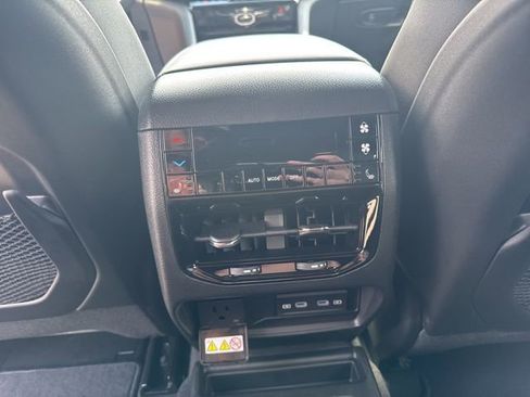 New 2026 Jeep Grand Cherokee L Limited w/ Luxury Tech Group II RWD image 13