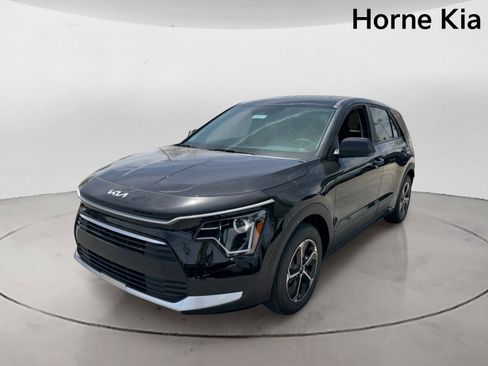 New 2026 Kia Niro LX FWD image 8