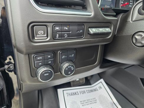 Used 2021 Chevrolet Suburban High Country image 28