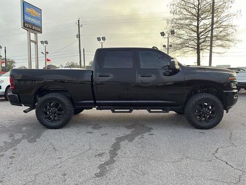 Used 2025 RAM 2500 Big Horn image 8