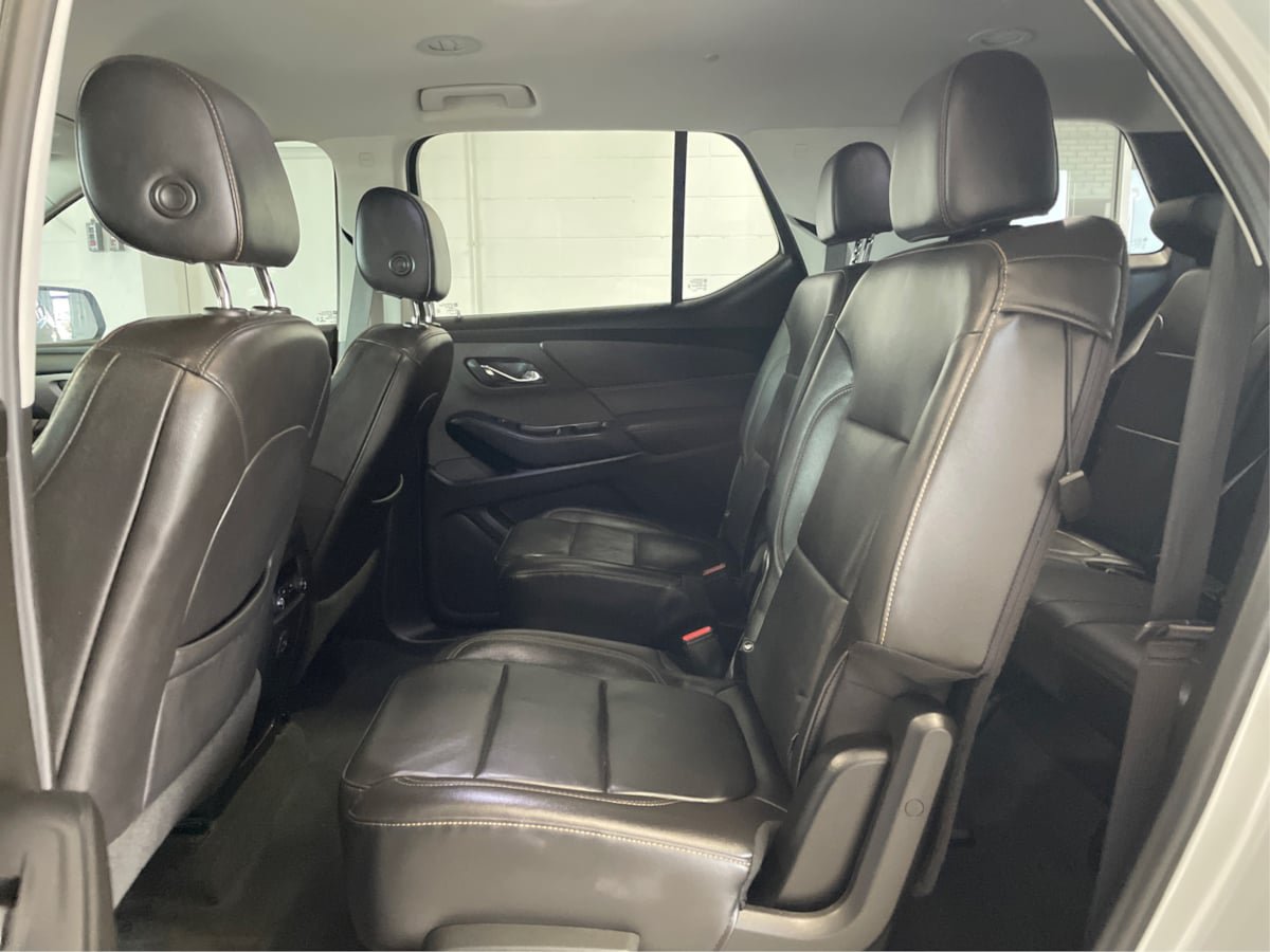 Used 2021 Chevrolet Traverse LT AWD/4WD image 10