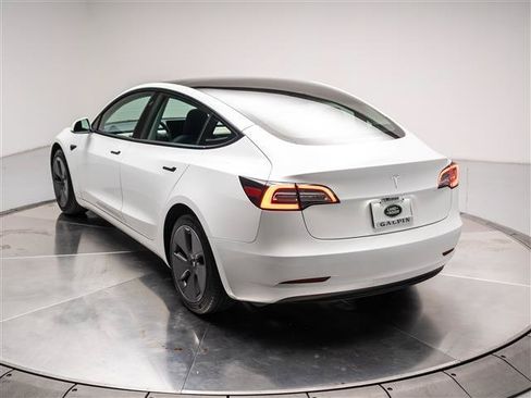 Used 2023 Tesla Model 3 Standard Range RWD image 28