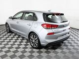 Used 2020 Hyundai Elantra GT image 3