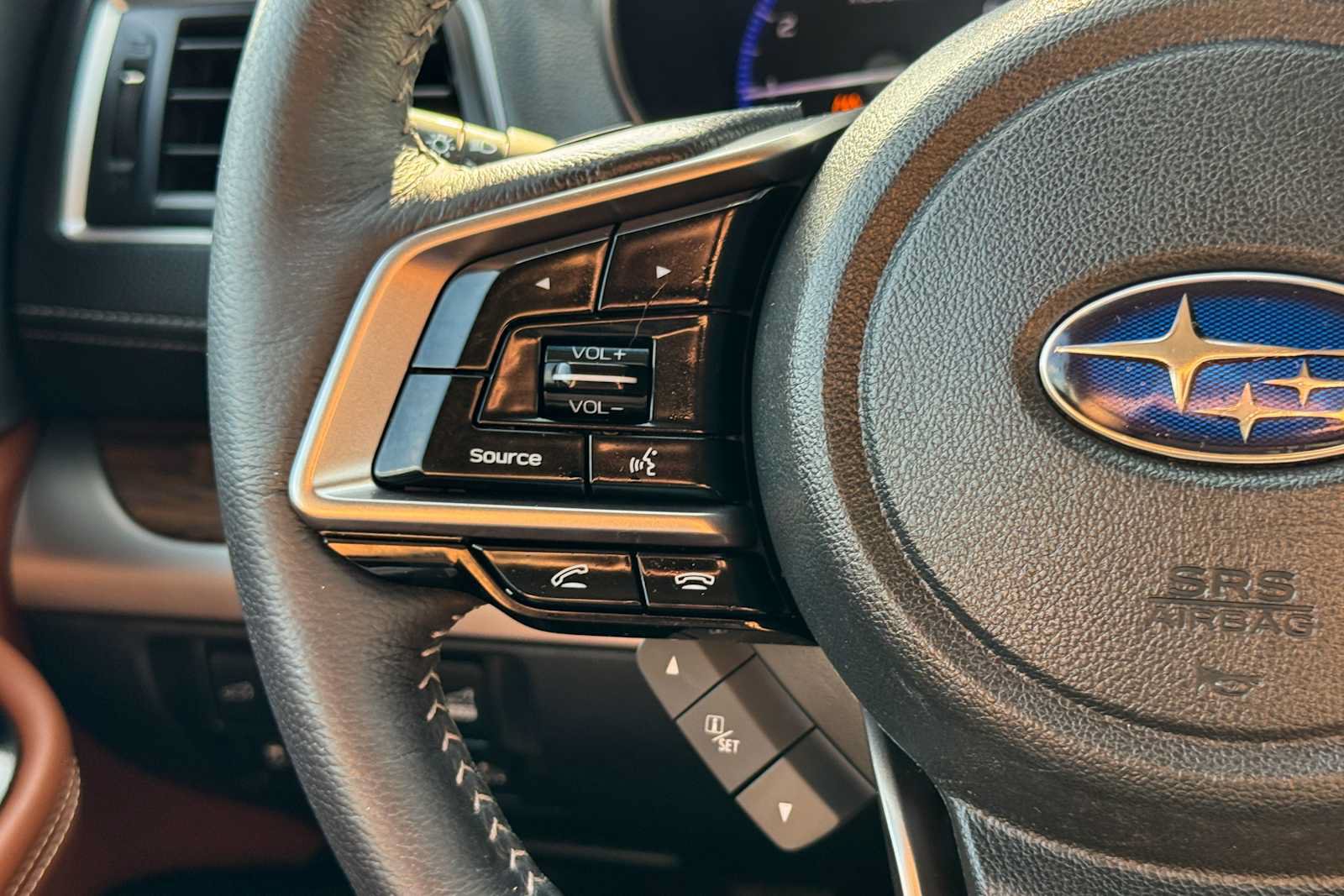 Used 2019 Subaru Outback 2.5i Touring AWD/4WD image 17