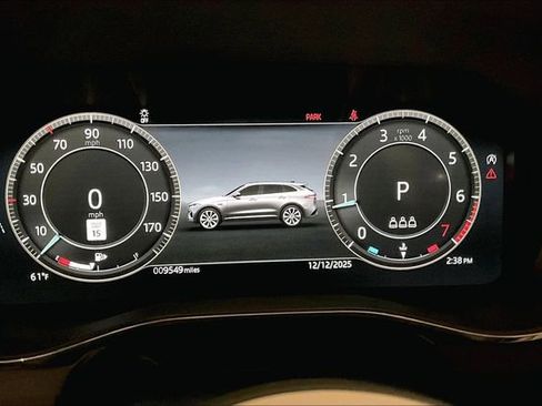 Certified 2025 Jaguar F-PACE R-Dynamic S image 22
