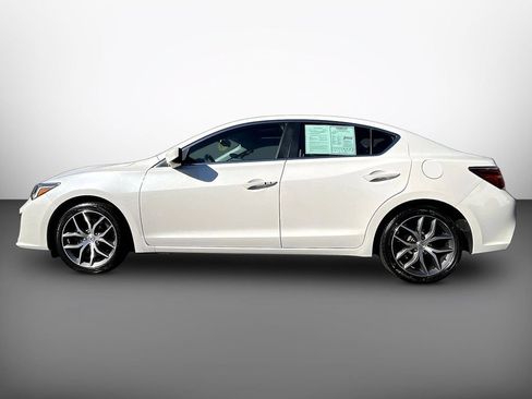 Used 2021 Acura ILX w/ Premium Package FWD image 4