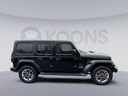 Used 2023 Jeep Wrangler Sahara w/ Cold Weather Group image 8