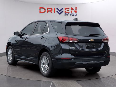 Used 2022 Chevrolet Equinox LT FWD image 3