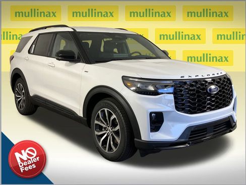 New 2026 Ford Explorer ST-Line image 1