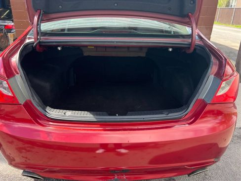 Used 2011 Hyundai Sonata SE FWD image 12