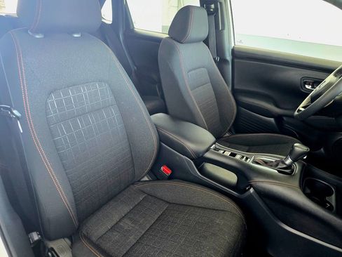 Used 2024 Honda HR-V Sport image 10