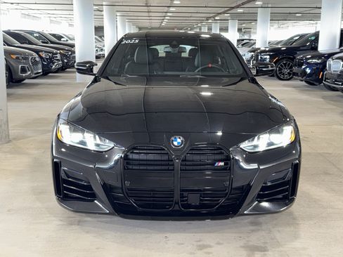 Used 2025 BMW M440i RWD image 3