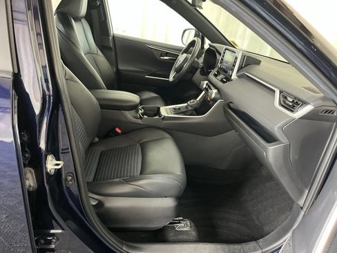 Used 2021 Toyota RAV4 XSE AWD/4WD image 22