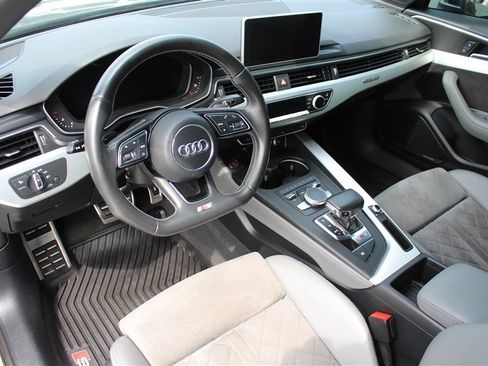 Used 2019 Audi S4 Premium Plus w/ Premium Plus Package AWD/4WD image 13