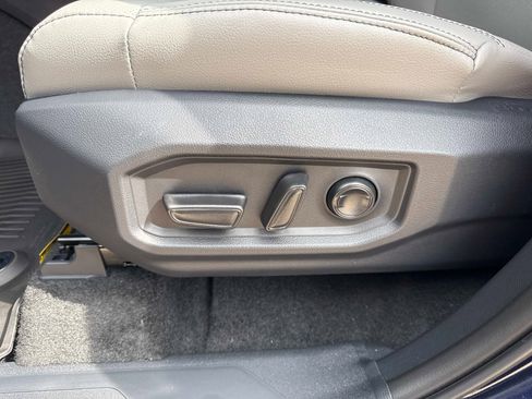 New 2026 Toyota Tundra Limited AWD/4WD image 19
