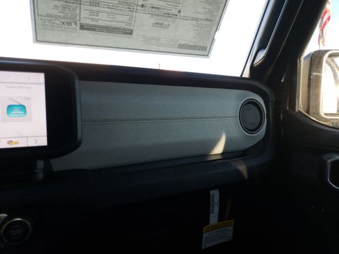 New 2026 Jeep Wrangler Unlimited Sport image 28