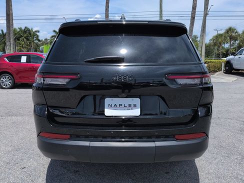 Used 2021 Jeep Grand Cherokee L Laredo AWD/4WD image 6