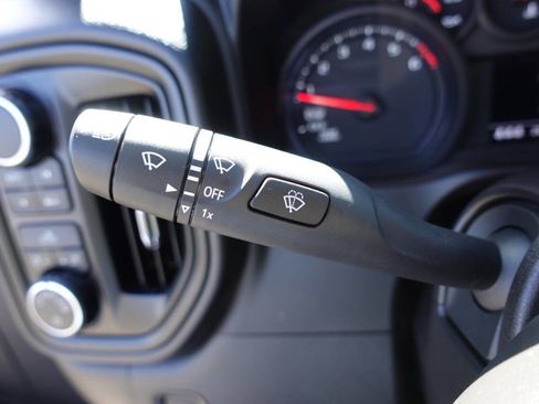 Used 2024 Chevrolet Silverado 1500 Custom image 51