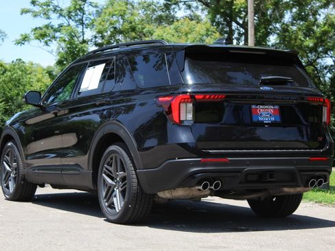 Used 2025 Ford Explorer ST AWD/4WD image 6