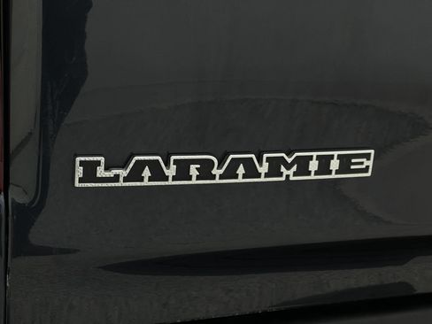 Used 2021 RAM 1500 Laramie w/ Laramie Southwest Edition AWD/4WD image 38