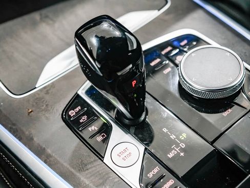 Used 2022 BMW X5 xDrive45e w/ M Sport Package image 21